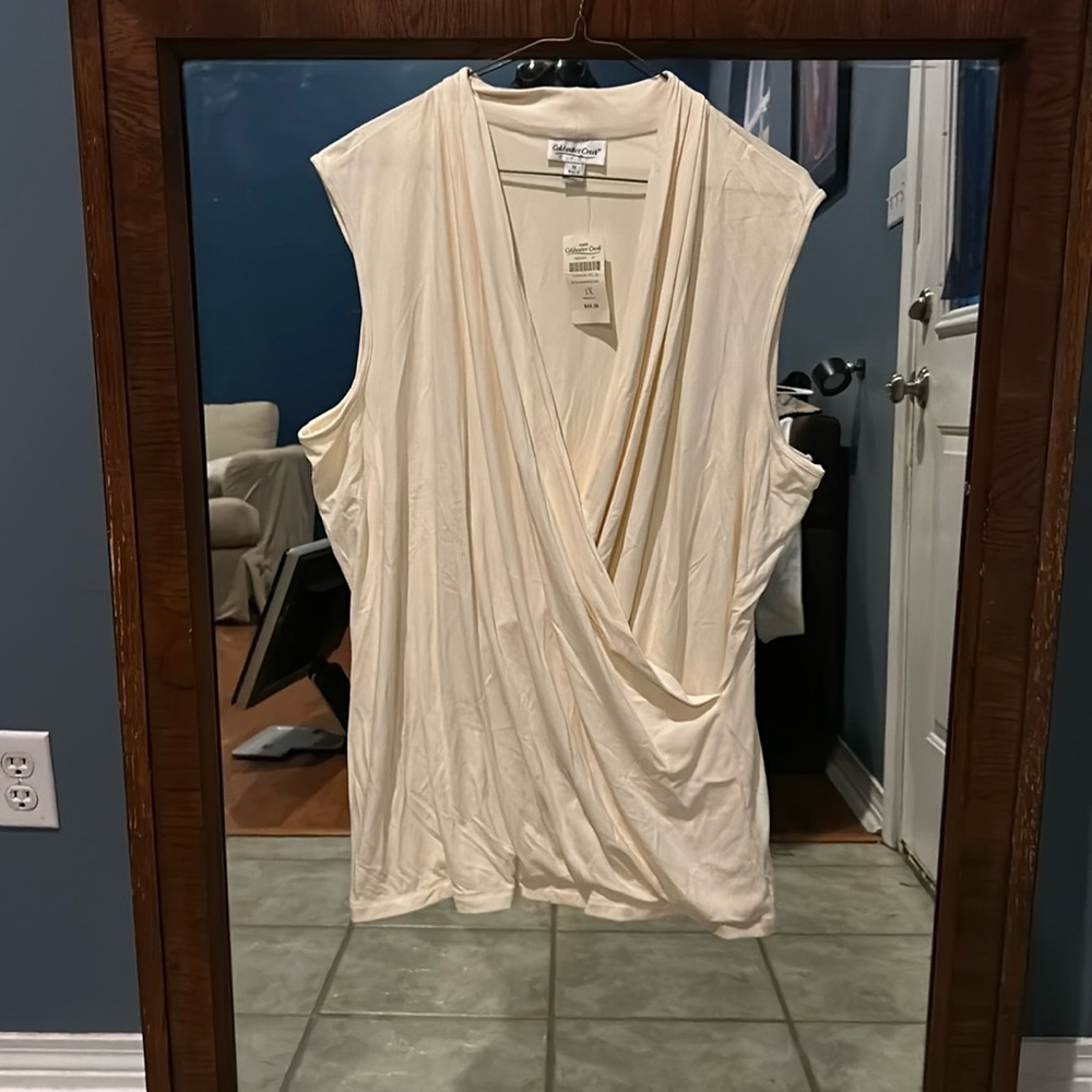 Coldwater Creek cream cross body top size 1X
